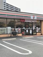 セブンイレブン　名古屋木場町店
