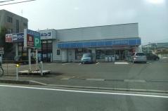 ローソン　亀田大月店