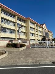 伊敷台小学校