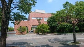 ハピネライフケア文化広場（米子市美術館）