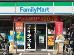 ファミリーマート　伊万里黒川店