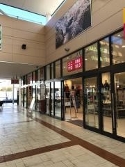 ユニクロ　セブンタウン小豆沢店