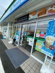 ファミリーマート　山光保谷泉町店