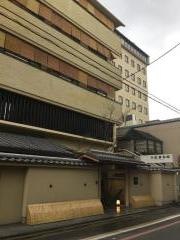 松井本館