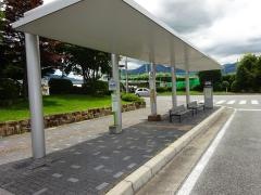 「山梨県立博物館」バス停留所