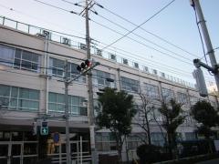 東綾瀬小学校