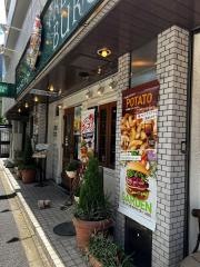 フレッシュネスバーガー　新宿6丁目店