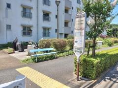 「神代団地北口」バス停留所