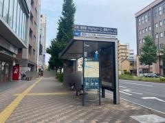 「西新パレス前」バス停留所