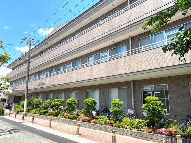 おひさま園 施設外観