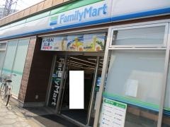 ファミリーマート　新今宮駅北店