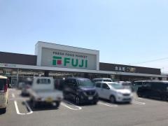 フジ松前店