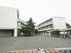 邑楽町立邑楽南中学校