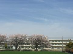 邑楽町立邑楽南中学校