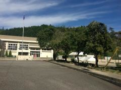 上原小学校