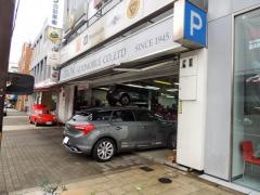 ジロン自動車