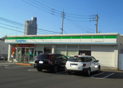 マーケットピア ファミリーマート 宇多津浜八番丁店 綾歌郡宇多津町浜八番丁