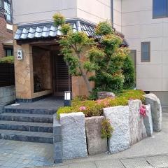 もん