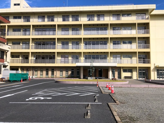 松丘園 施設外観