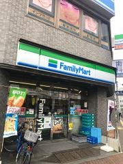 ファミリーマート　新江古田駅前店
