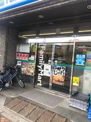 ファミリーマート　新江古田駅前店