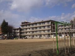 三河台小学校