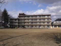 三河台小学校