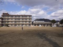 三河台小学校