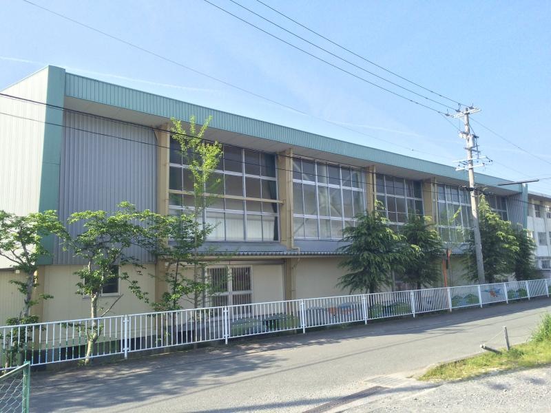 森小学校