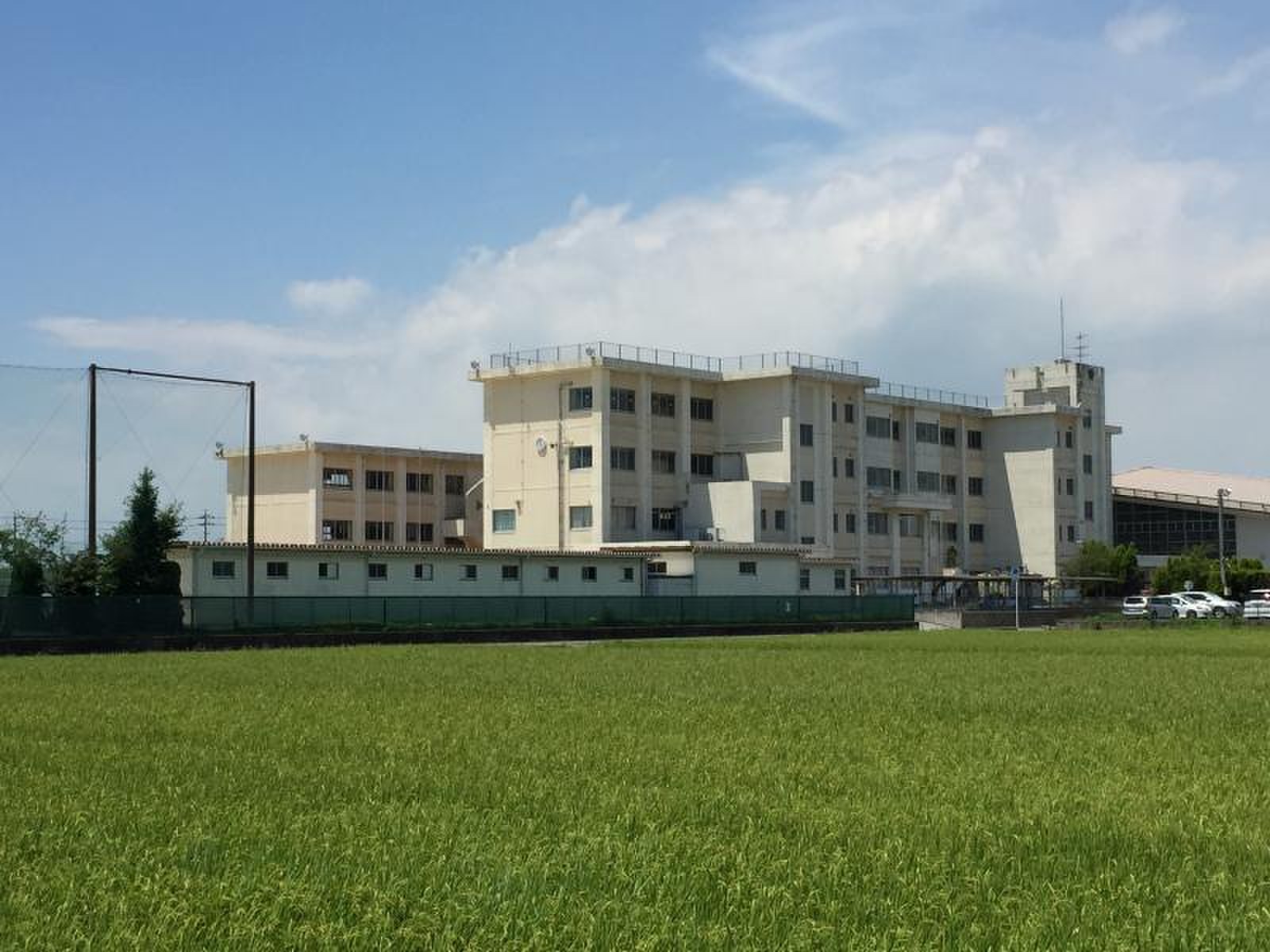 桑名 市立 陽 和 中学校