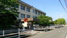 耳成小学校