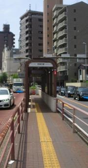 「赤塚白壁」バス停留所