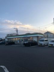 ファミリーマート　海老名中新田五丁目店