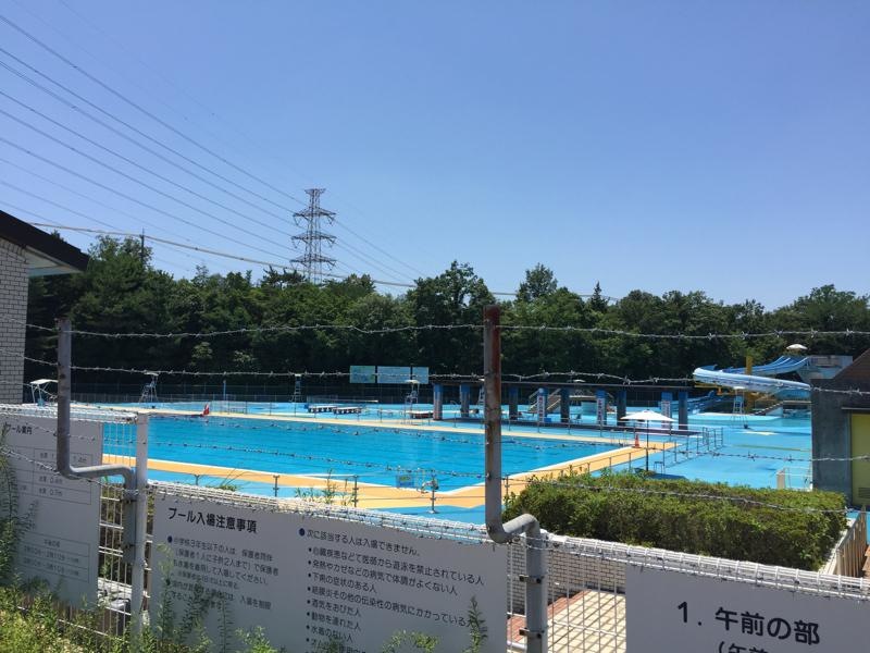 日進市総合運動公園プール