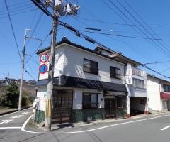 新生ホルモン店