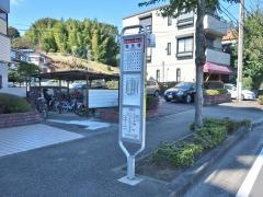 「覚永寺」バス停留所