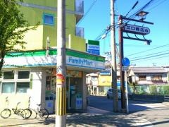 ファミリーマート　武岡小松四丁目店