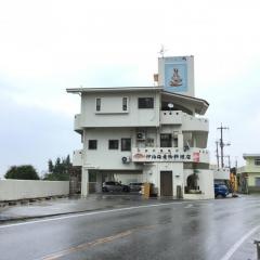 仲泊海産物料理店