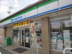 ファミリーマート　新堀川福江二丁目店