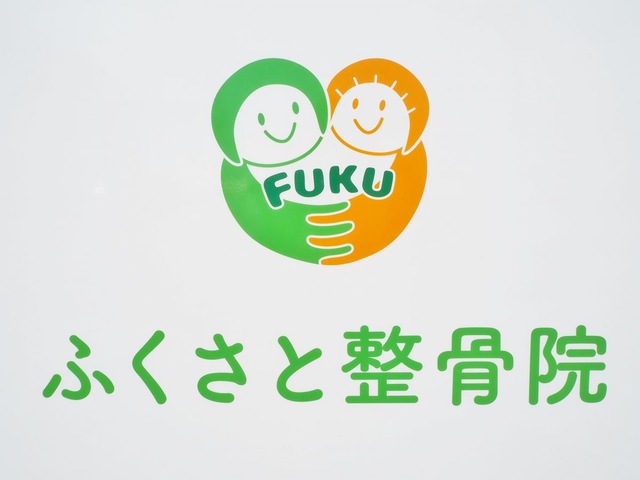 ロゴ