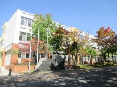 厚別東小学校