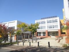 厚別東小学校