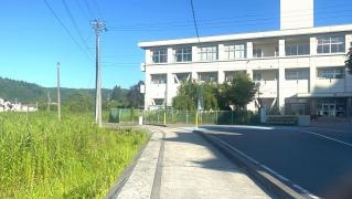 鵜川小学校