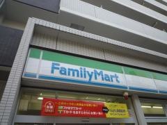 ファミリーマート　ＪＲ立花駅前店
