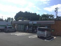 セブンイレブン 芳賀三日市店