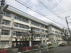世田谷区立上祖師谷中学校