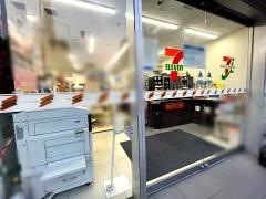 セブンイレブン　港区芝5丁目店