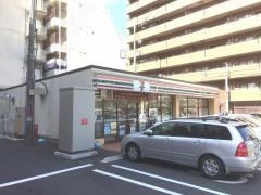 セブンイレブン　大阪難波中3丁目店
