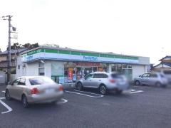 ファミリーマート　長生七井土店