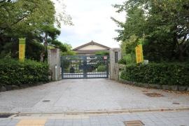 嵯峨小学校